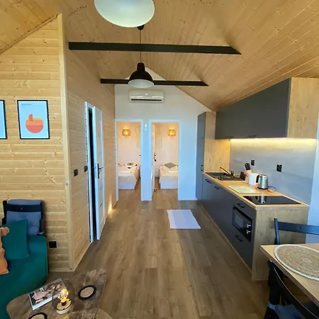 Holiday home Przy Brzegu 2 *